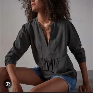 James Perse Gathered Crepe Peasant Blouse Color Charcoal Size 1 (US Size 4)